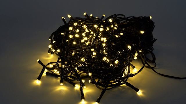 Світлодіодна гірлянда Бахрома, 234 л, тепле біле світло,