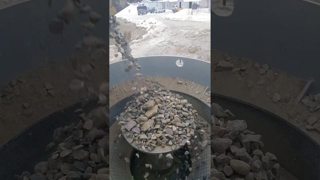 Конусная дробилка на измельчении гравия