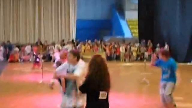 Аня и Настя,юниоры,хип-хоп .divx