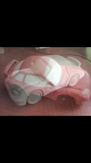 машинка из дерева.