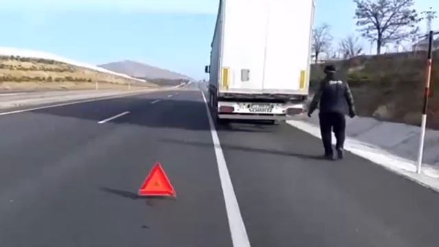 В тумане тает габаритный свет - Макс Вертиго feat  Михаил
