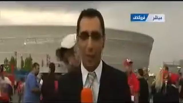 Русский болельщик прикололся евро 2012 Russian Fan Trolls Live