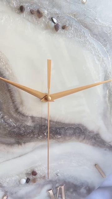 Часы настенные 40см