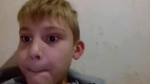 Привет люди мира смотрите видео пожалуйста