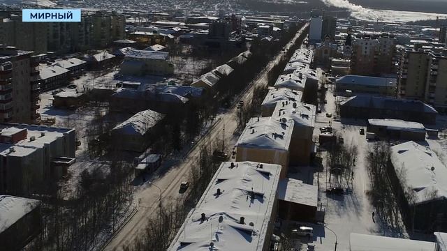 Молодой парень изнасиловал женщину в мирнинской многоэтажке