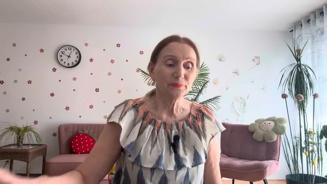  Водолей Апрель  от Розанна Княжанская