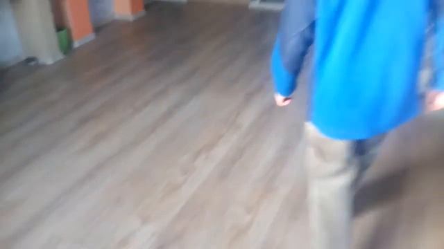 Кто лучше бьёт левой ногой?