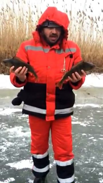 Зимняя рыбалка в Астрахани видео.