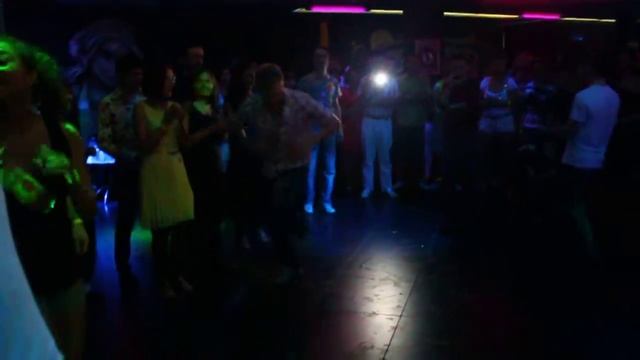 Выступление преподавателей на вечеринке Cuba-Che в Челябинске (25-27.04.14)