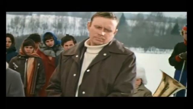 Бери шинель пошли домой.   Шамиль Абаев.