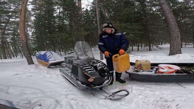 РЫБАЛКА МЕЧТЫ! НОЧЬ В ИЗБУШКЕ ОГРОМНЫЕ ОКУНИ СВОДЯТ С