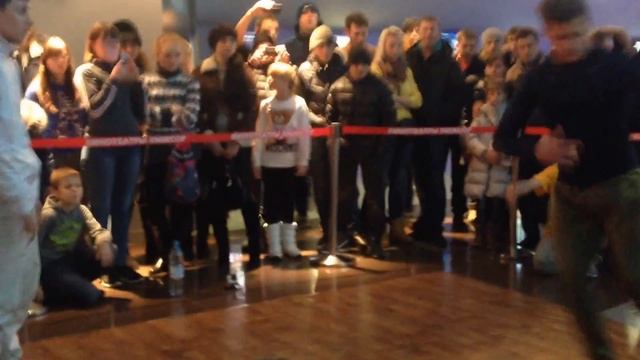 Break Dance битва| PRO 1х1|b-boy Челентано Vs B-boy Flexible