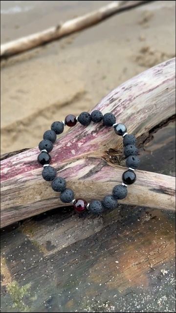 Браслет из вулканической лавы, граната, Агата и гемати