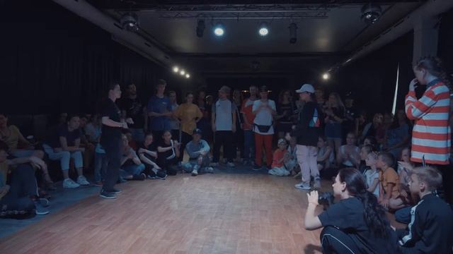 Dasha Turtle Vs Евгения | Hip Hop Pro | THE BIG BANG BATTLE