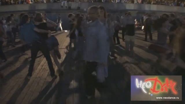 Миша&Маша Хастл Опен Эйр на Набережной 8авг13чт