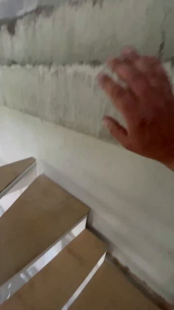 Обзор лестницы в частном доме во Владивостоке #лестни?