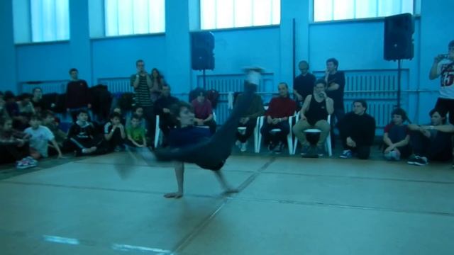 Jazzy-Rock(Action Man) Vs Chip(Антицелюллит)