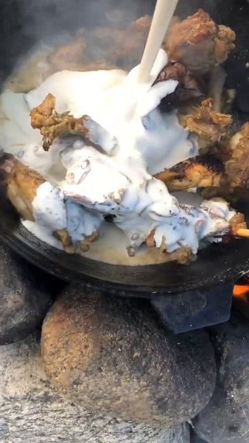 Кролик в сметане😋