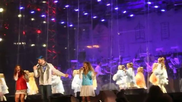 8219810ebc6656a20d57f6cb696e0ac8