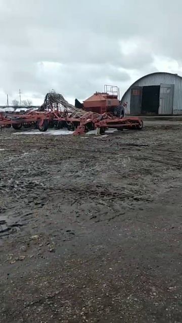 начало весны к посевным и подкоромка удобрения