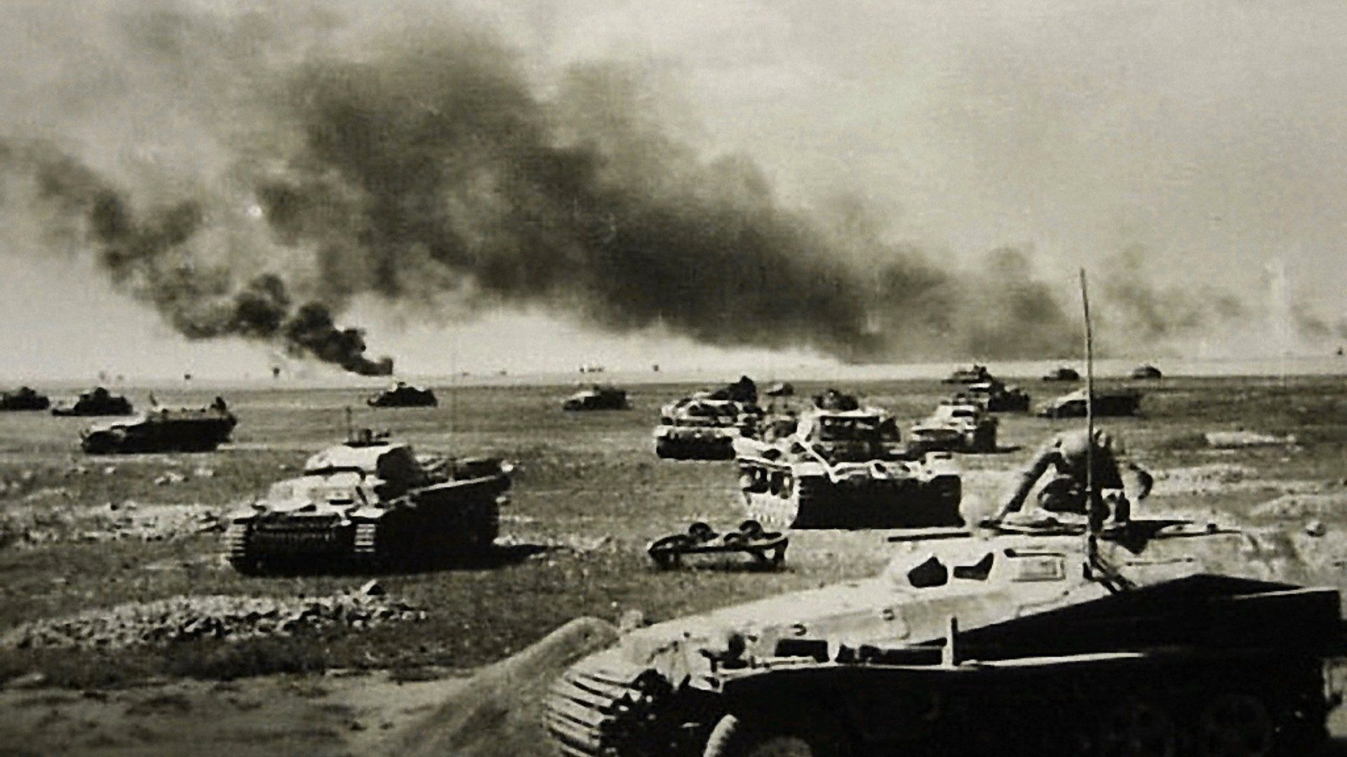 ПРОХОРОВКА 
там где плавилась броня