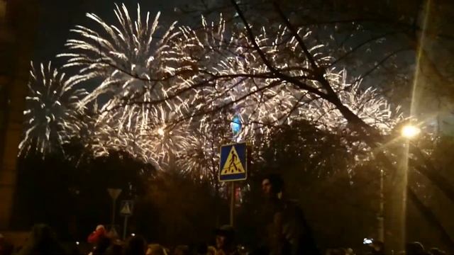 Салют вокруг башни 10.10.2014