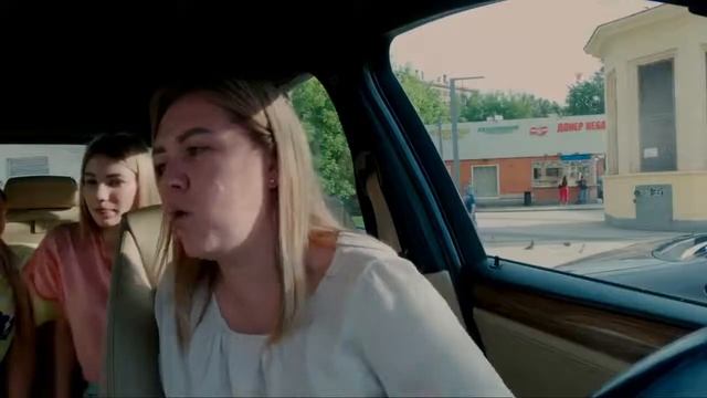 Тендерлебай на шоу Купер ай драйв