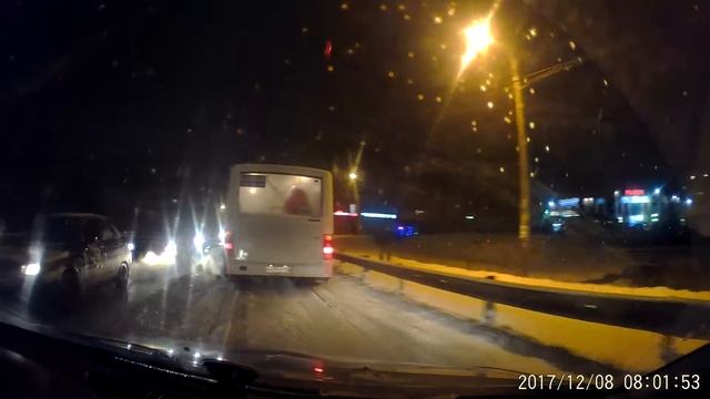 В рот ему маршрутка