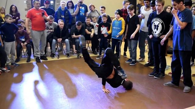 The Sky Is The Limit Финал 3x3 юниоры/ Немного мяса Vs The Breakoniers