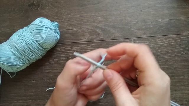 Набор петель классическим способом на спицы. Самый простой набор петель на спицы.