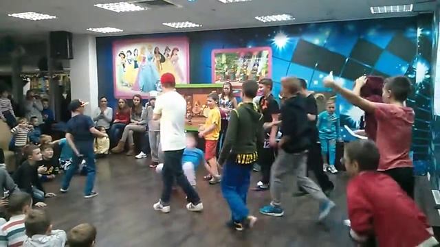 соло на Forum Dance Fest Day 1 - Загуменный Влад
