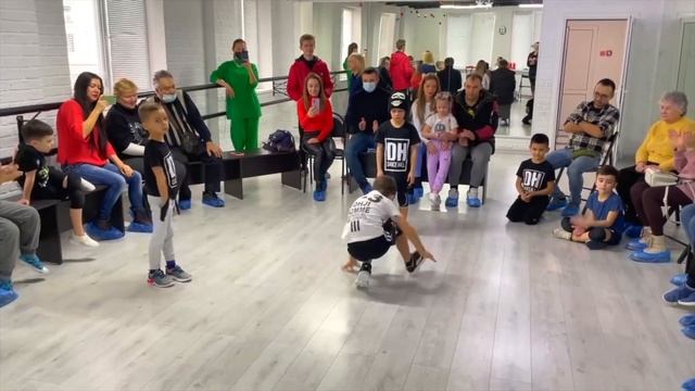 Неуклюжий Матвей VS Веном VS Тигр | Breaking Battle 1x1