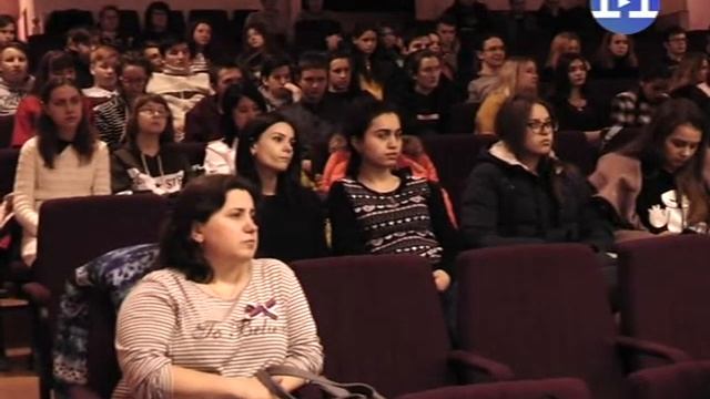 5301ef6f524df7ef2b3bbbcd0967253c