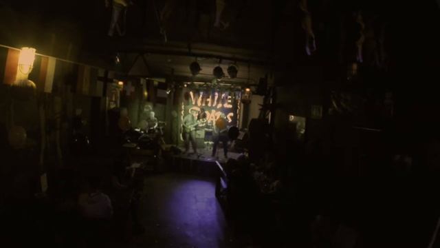 Атака рок - вдоль мокрых дорог (WHITE ROADS 31.10.14)