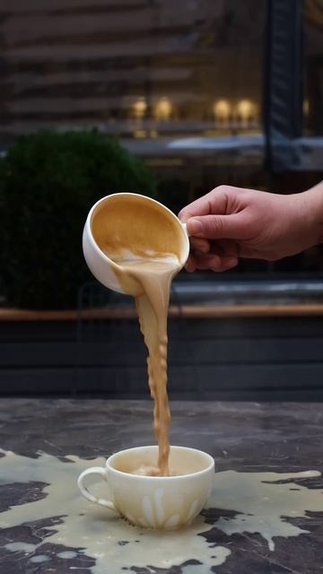 Примета про пролитый кофе/чай. #приметы #интуиция