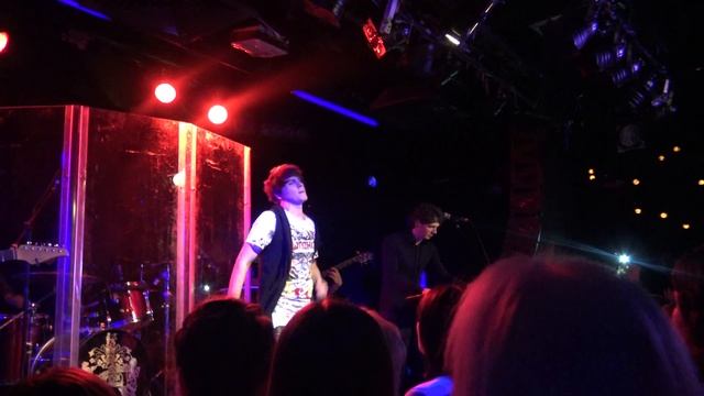 Александр Бон 16 Тонн 06.03.16 Сюпримаси