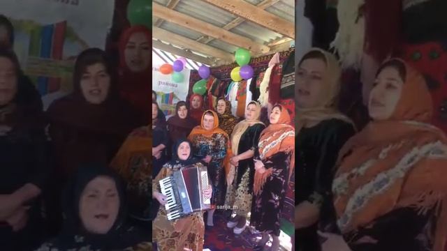 Поёт хор женщин Сергокалинского района
