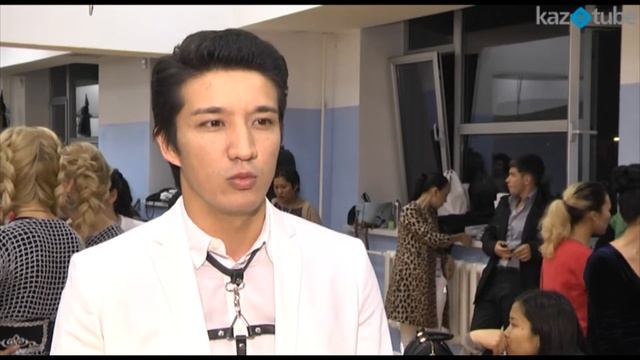 Премия телеканала MUZZONE EMA-2013 - Айкын Толепберген