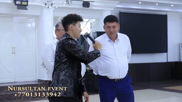 Супер тамада Аман.Тойдағы қызық сәттер.Мақтау  екі жасқа #Нұрсұлтантой #Nursultanevent #супертамада