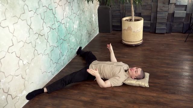 Тест подвижности внутренней поверхности бедра