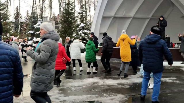 Я ДІВЧИНА МОЛОДА! 16 ДЕКАБРЯ 2023 ТАНЦЫ ХАРЬКОВ УКРАИНА #dance #kharkiv