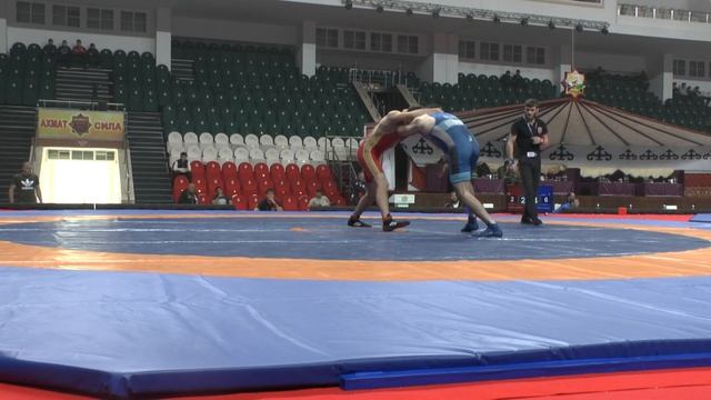 Артур Биченов (Алания) - Адам Анзоров (Чечня)