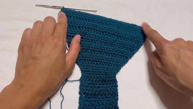 Простой купальник крючком на завязках