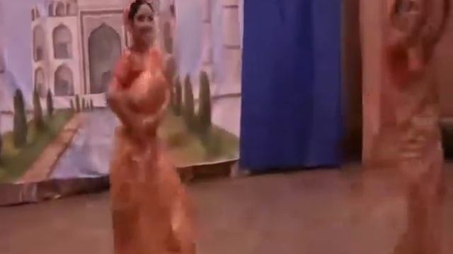 Индийский танец Dola Re Dola