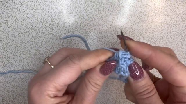 Узор для шапки , манишки. Объёмный узор.