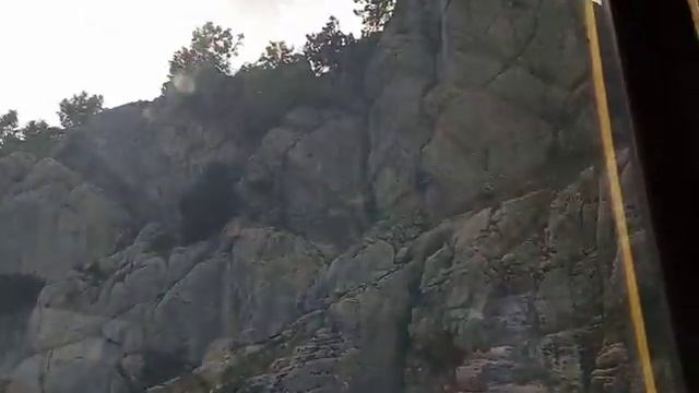 Канатка на Ай-Петри - спуск.