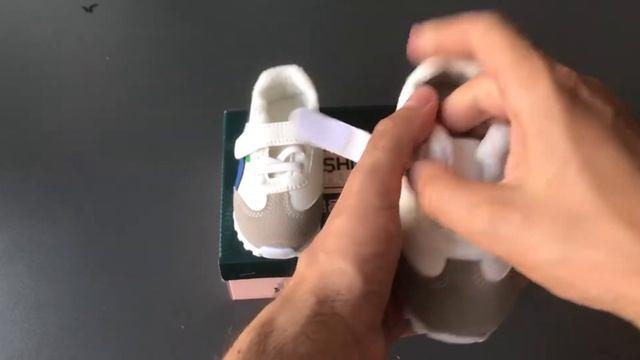 Кроссовки нубук экокожа с зелеными ставками