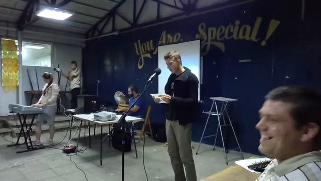 269eb80df69204560d2475a5e17d890f