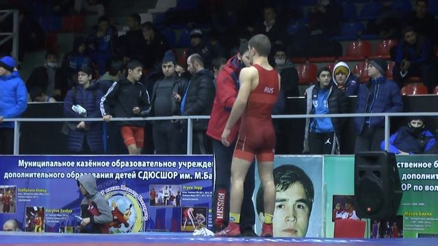 Уянаев Альберт (Хасавюрт) - Мухамадов Махач (Хасавюрт)