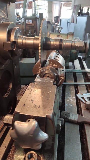 MrAnatol Rascu Фрезеровка вала циркулярки